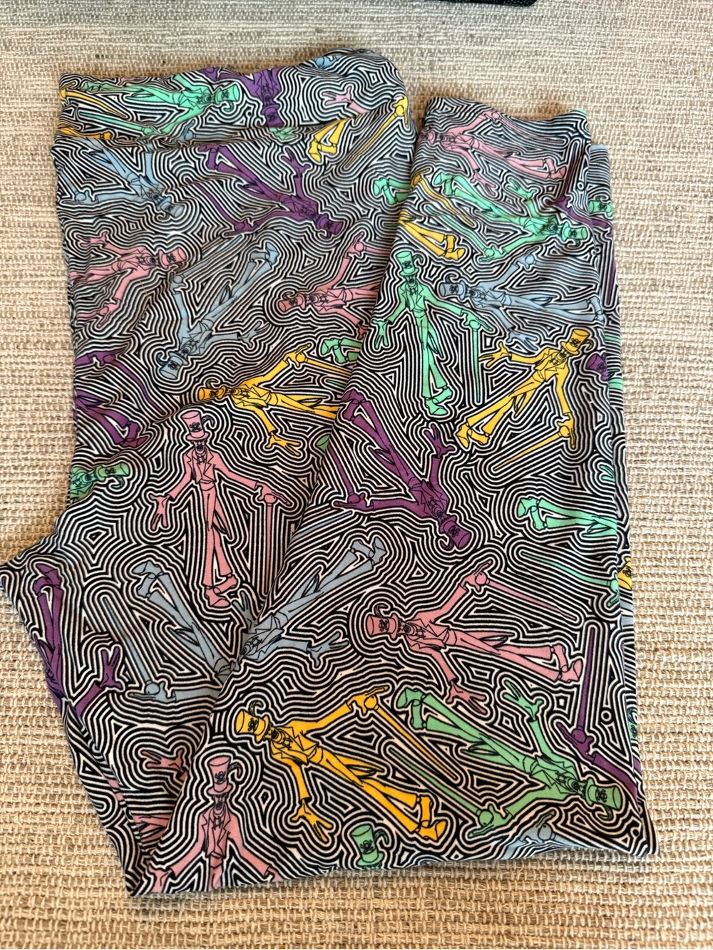 LuLaRoe Adult TC2 Disney Leggings